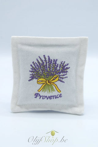 Vierkant geborduurd lavendel kussentje